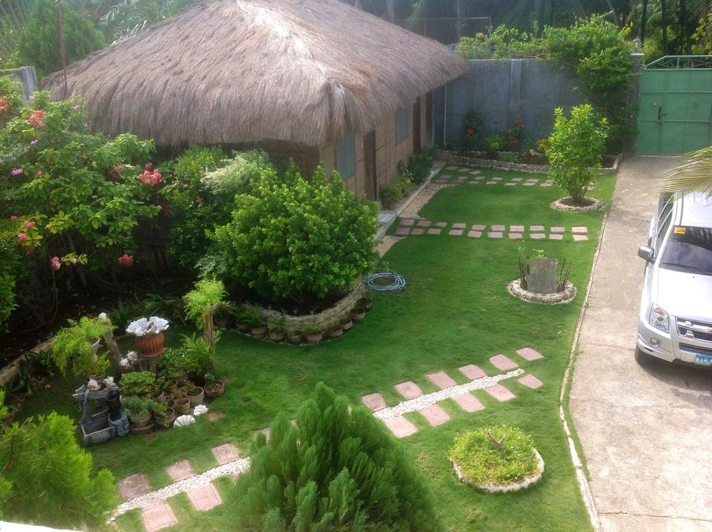 Oslob Garden Stay Beach Resort 외부 사진